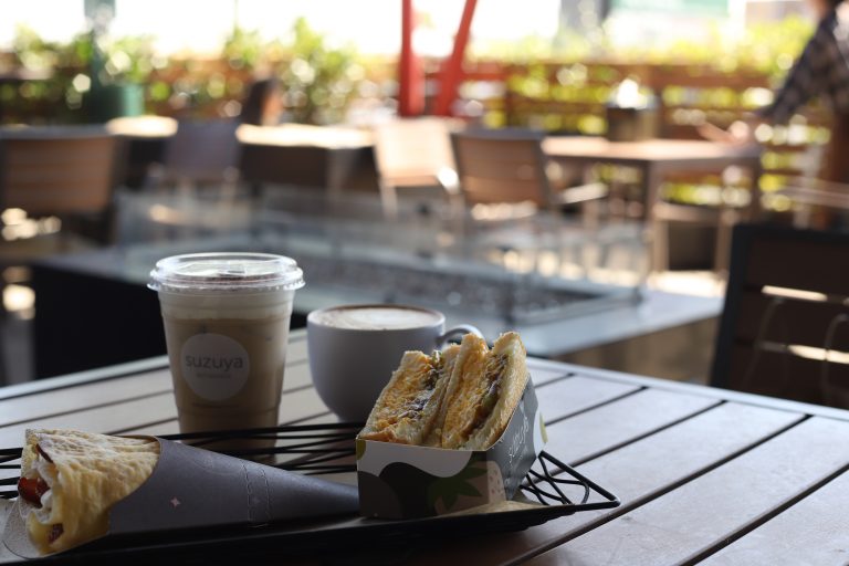 A Breath of Fresh Air: The Early Morning Patio Breakfast Experience at SUZUYA