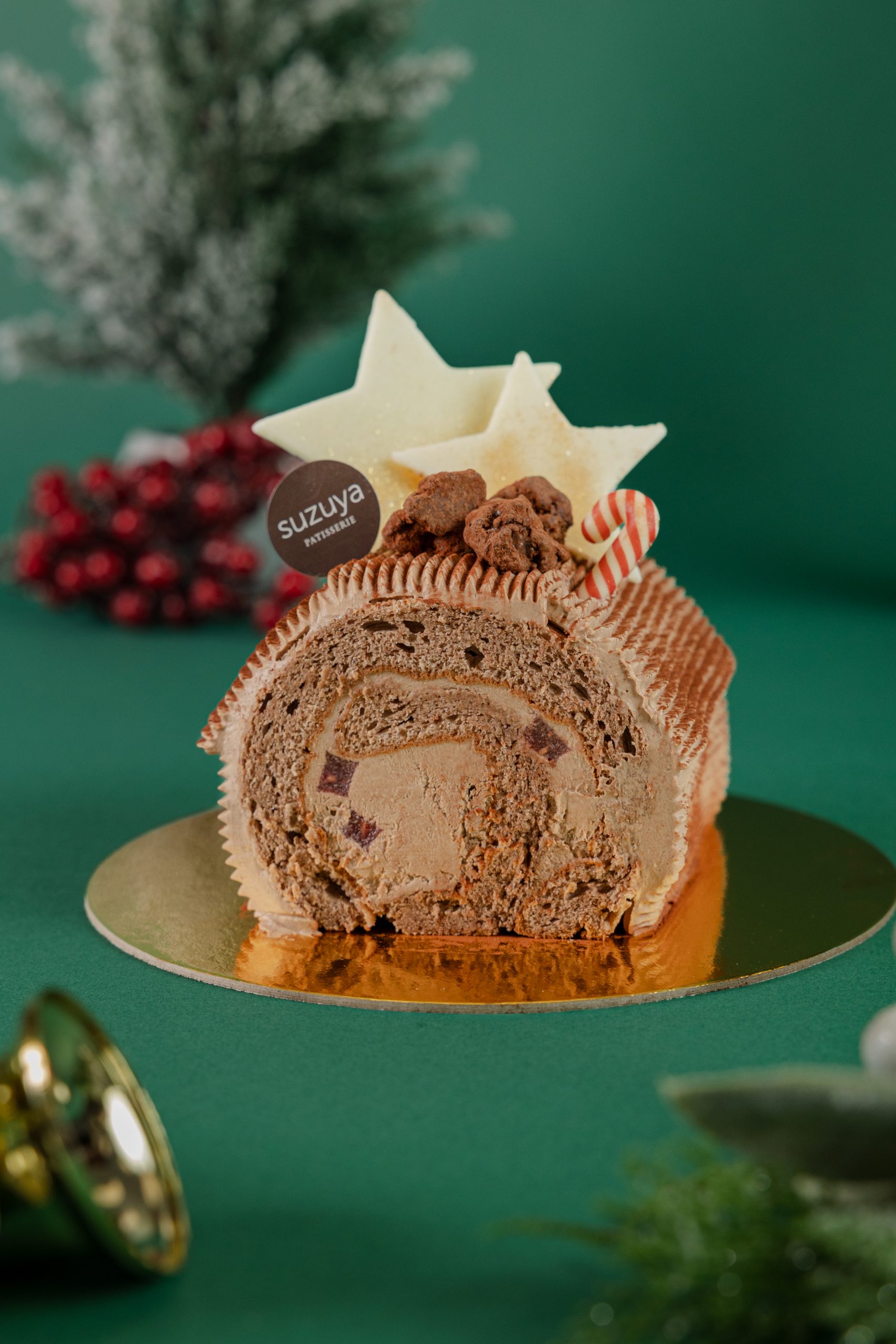 Mixed Berry Chocolate Rice Roll Cake Suzuya Patisserie & cafe Las Vegas