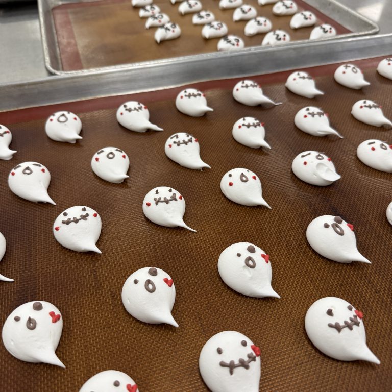 Ghost Meringue SUZUYA Patisserie&Cafe